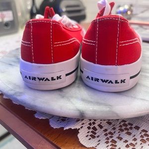 ❤️AIR WALK RED TENNIS SHOES👠